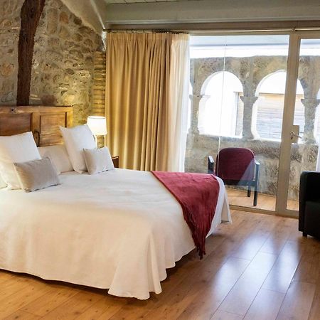 Hotel La Freixera Solsona Bagian luar foto