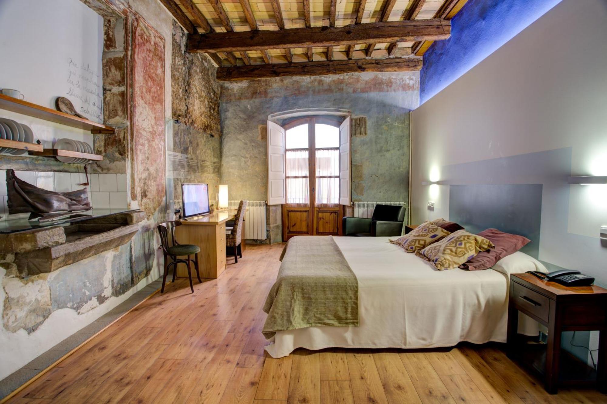 Hotel La Freixera Solsona Bagian luar foto