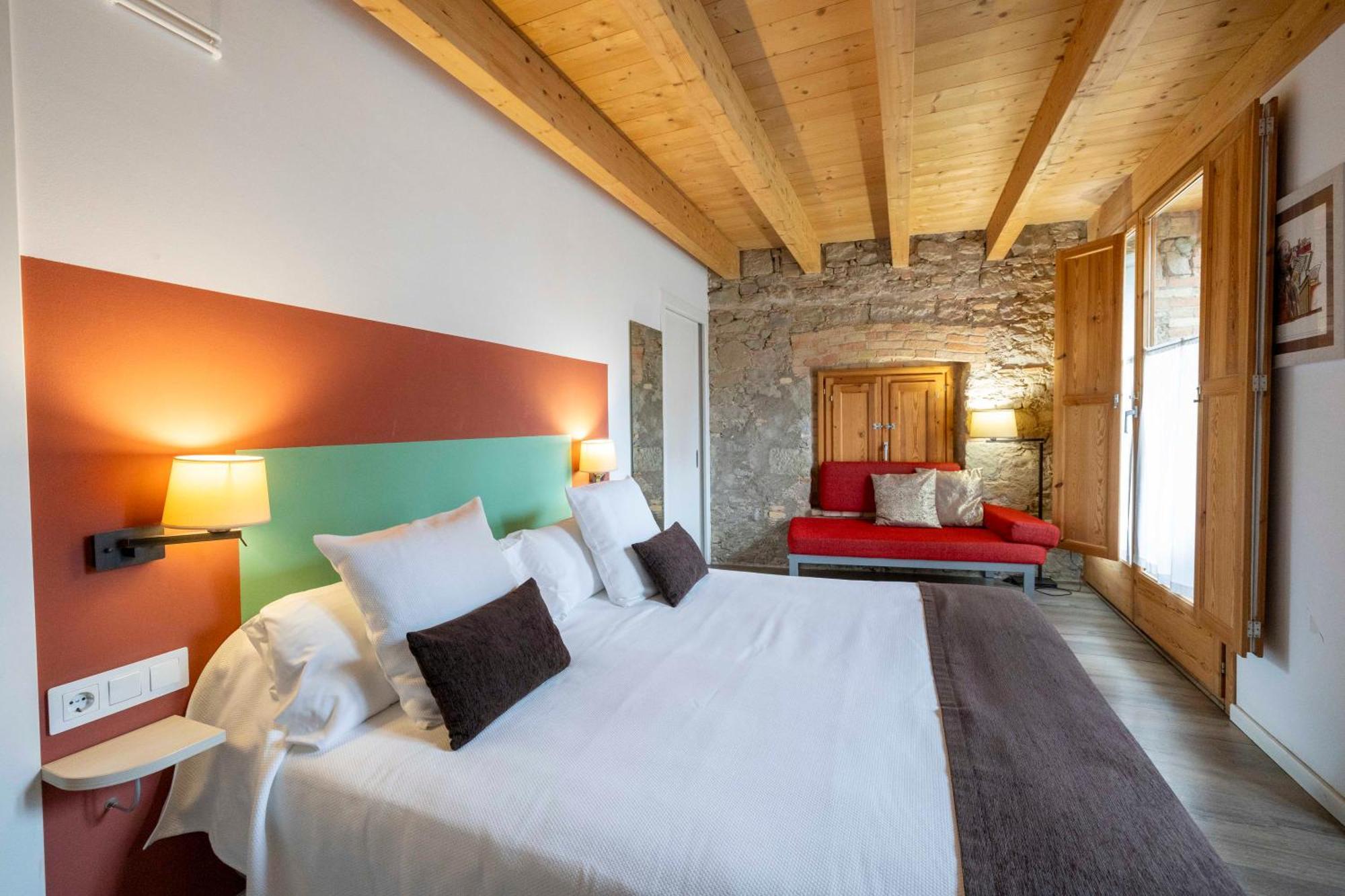 Hotel La Freixera Solsona Bagian luar foto