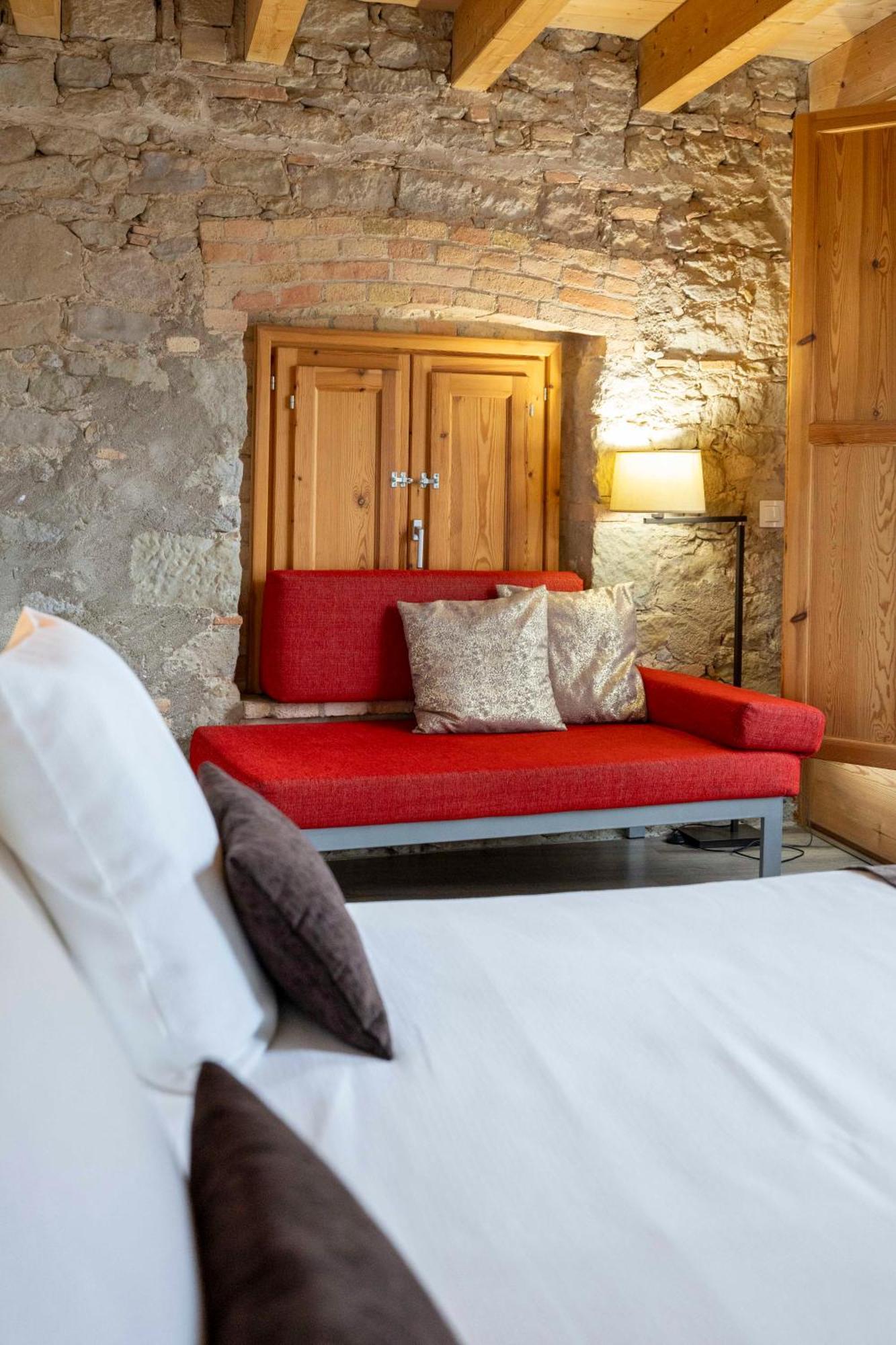 Hotel La Freixera Solsona Bagian luar foto