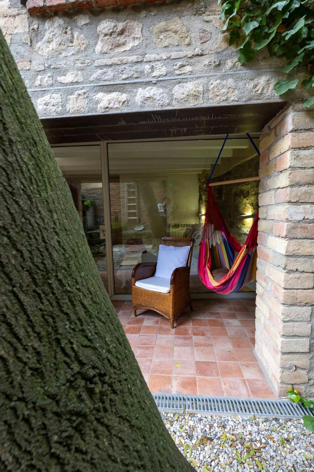 Hotel La Freixera Solsona Bagian luar foto