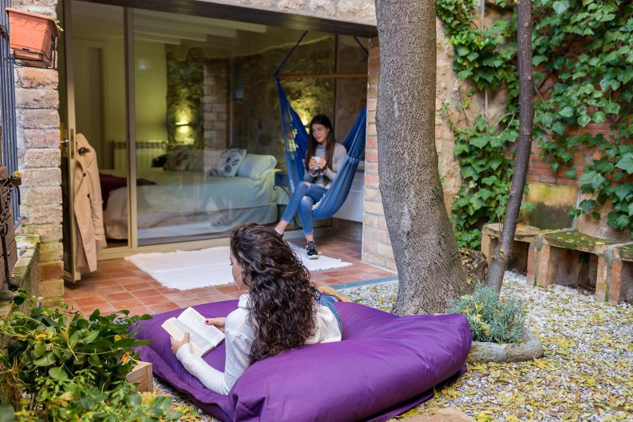 Hotel La Freixera Solsona Bagian luar foto