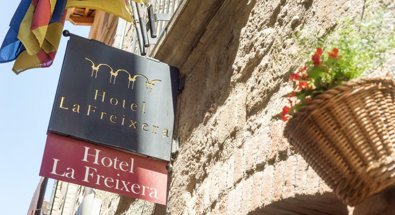 Hotel La Freixera Solsona Bagian luar foto